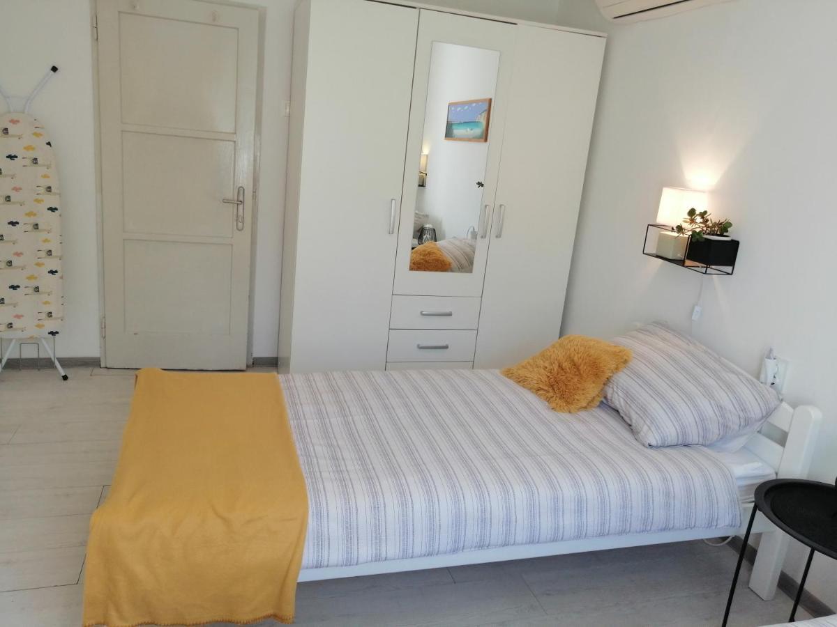 Center Dora Apartment Pula